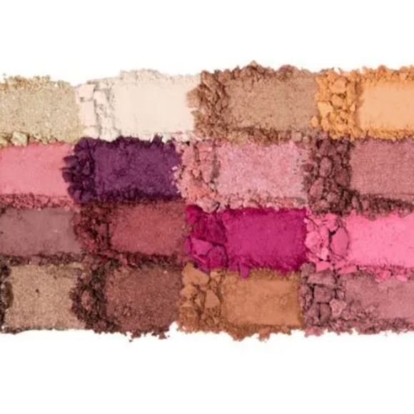 Wet 'n Wild L.E. My Melody Eyeshadow Palette - Picture 4 of 6